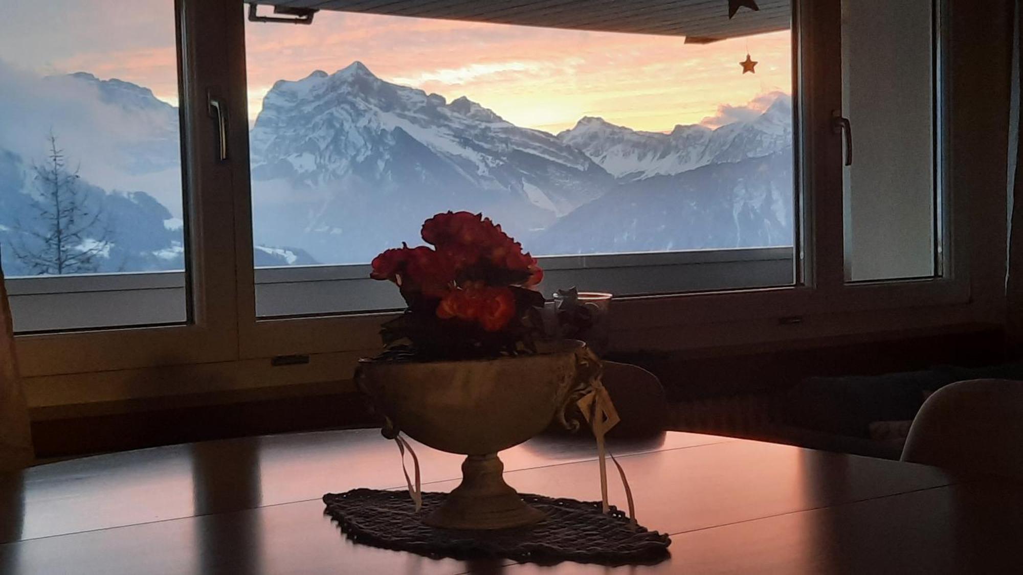 Large Apartment 8Beds Great For Family And Friends, Mountain View Amden Kültér fotó